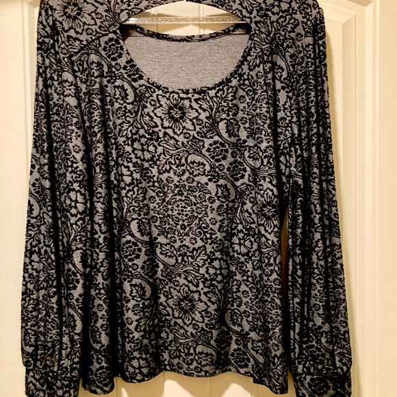 Blouse - Womens LOFT Classy and elegant in black and gray NWOT - Picture 2 of 3